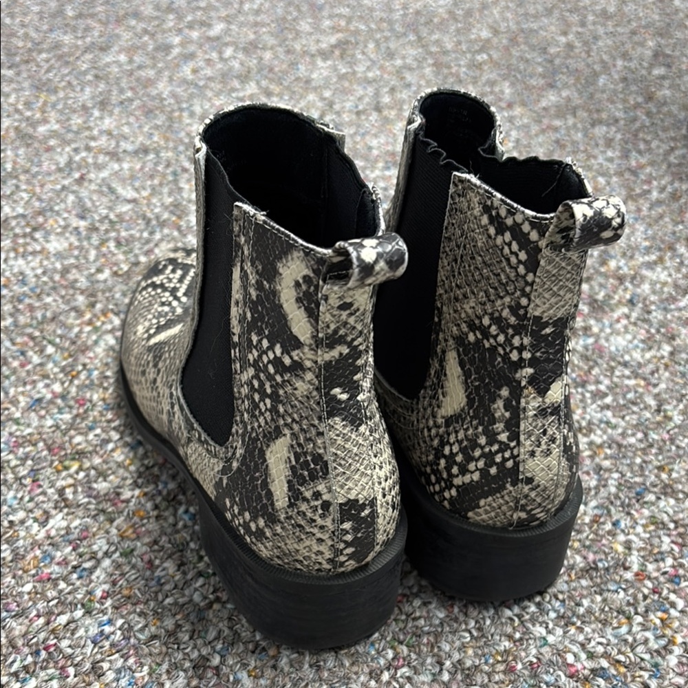 Steve Madden Devan Snakeskin Ankle Boots - Black and Grey - Picture 4 of 10